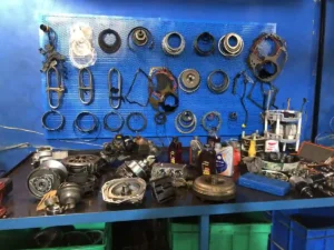 خدمات تعمیرگاه ما برای تعمیر گیربکس ساندرو