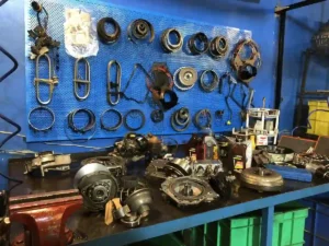 علائم خرابی گیربکس اتوماتیک رنو لتیتود