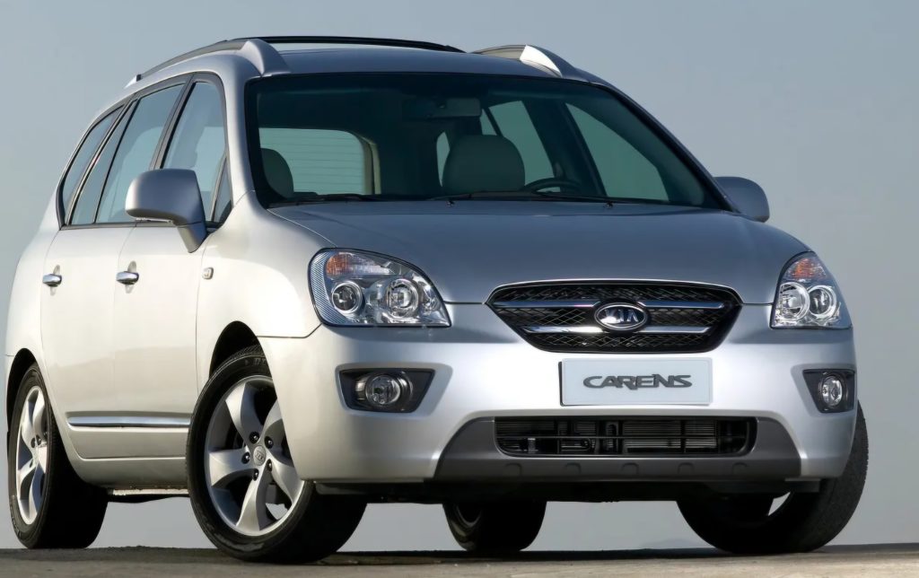 تعمیر گیربکس کیا کارنز (Carens) با عیب یابی رایگان و تعمیر تخصصی با گارانتی