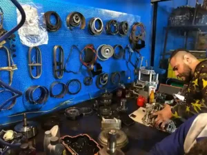 علائم خرابی گیربکس چانگان