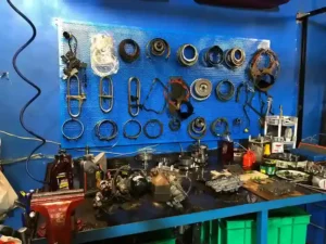 علائم خرابی گیربکس ام جی