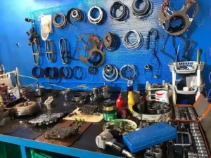 علائم خرابی گیربکس اتوماتیک KMC EJ7