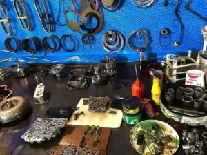 علائم خرابی گیربکس اتوماتیک KMC T9