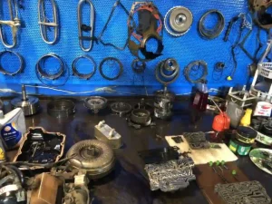 بازسازی و یا اورهال گیربکس بایک 