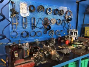 بازسازی و یا اورهال گیربکس ام وی ام  