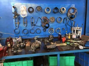 علائم خرابی گیربکس هایما 